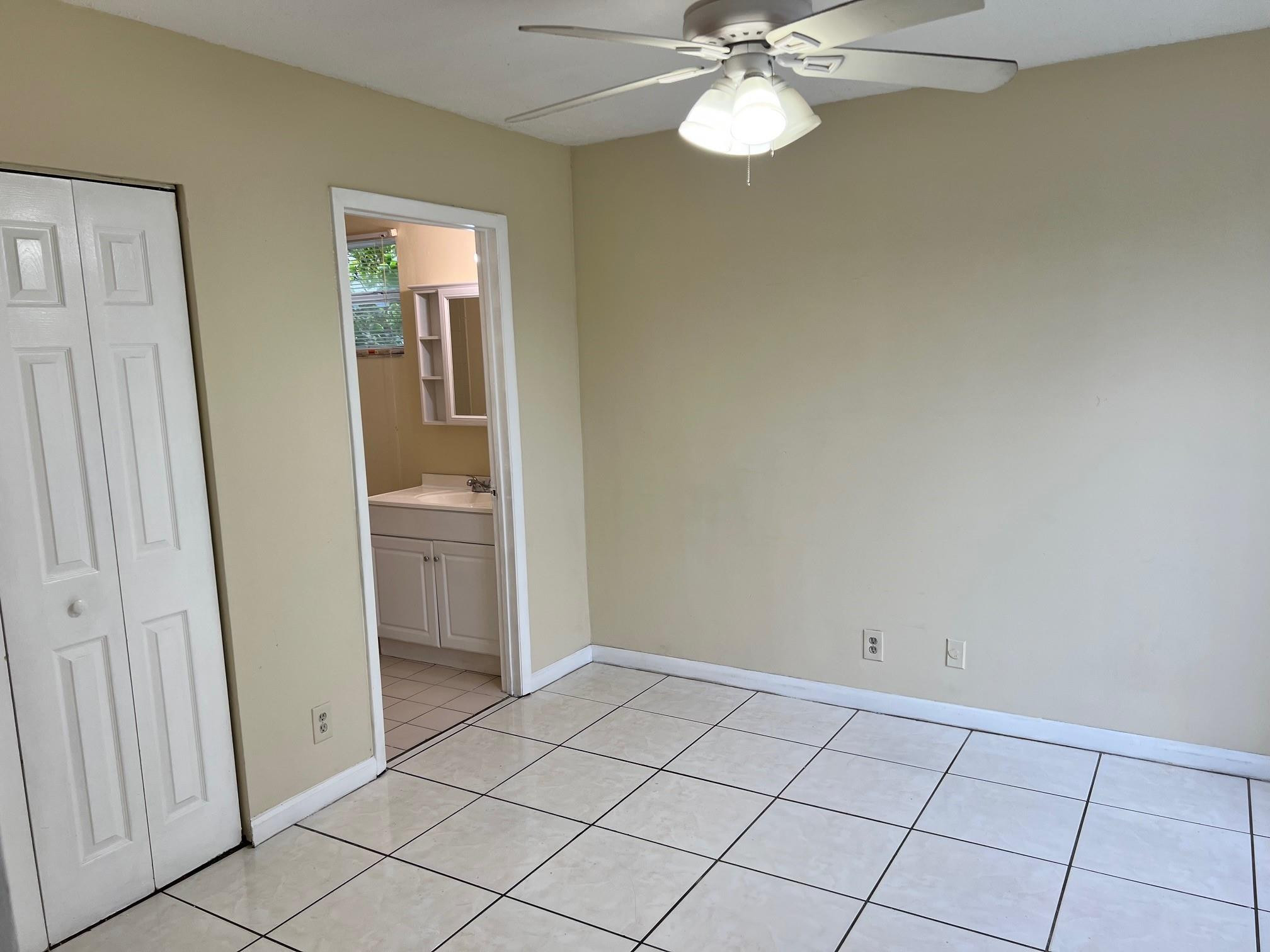 ARLINGTON PARK - Residential Lease