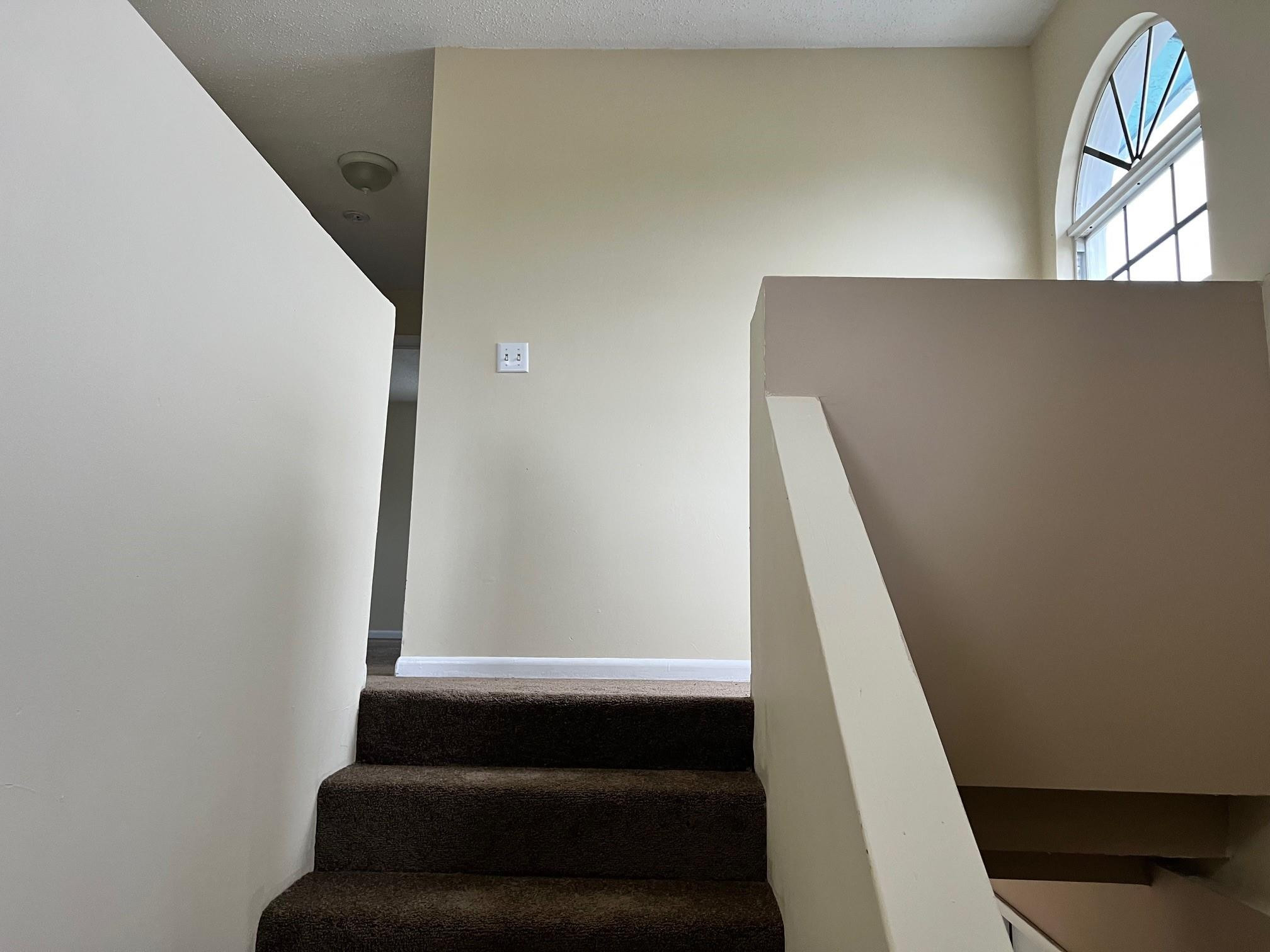 ARLINGTON PARK - Residential Lease