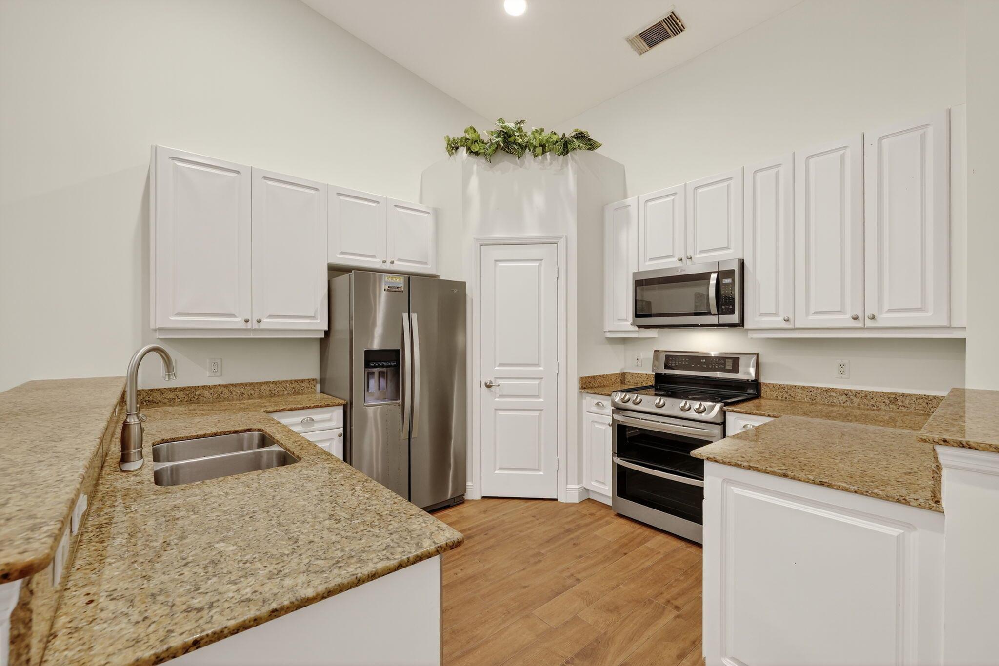 TRADITION PLAT NO 9 - Residential