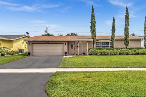 8160 NW 21st St Sunrise FL 33322