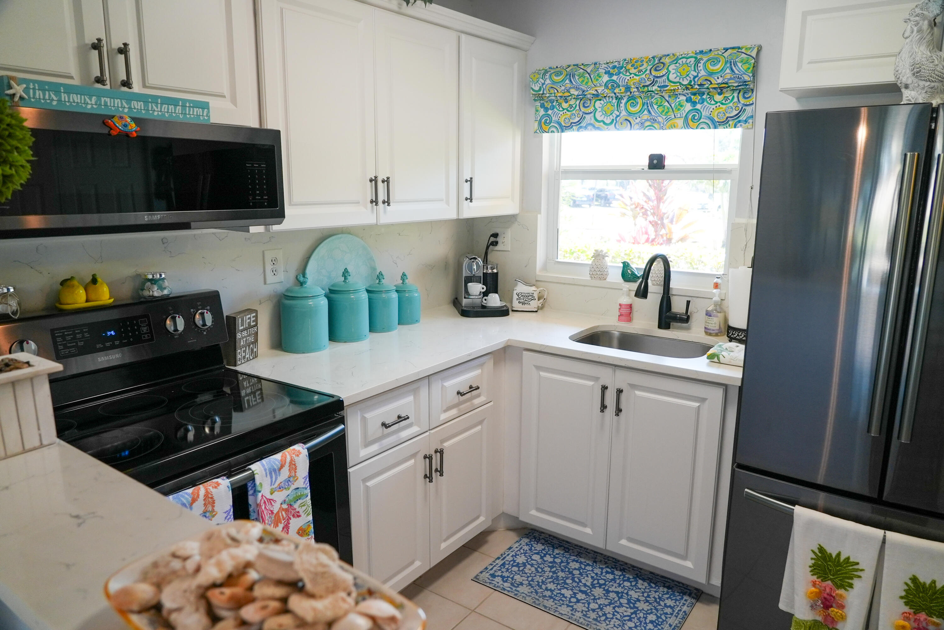 SUNRISE LAKES 82 CONDO - Residential