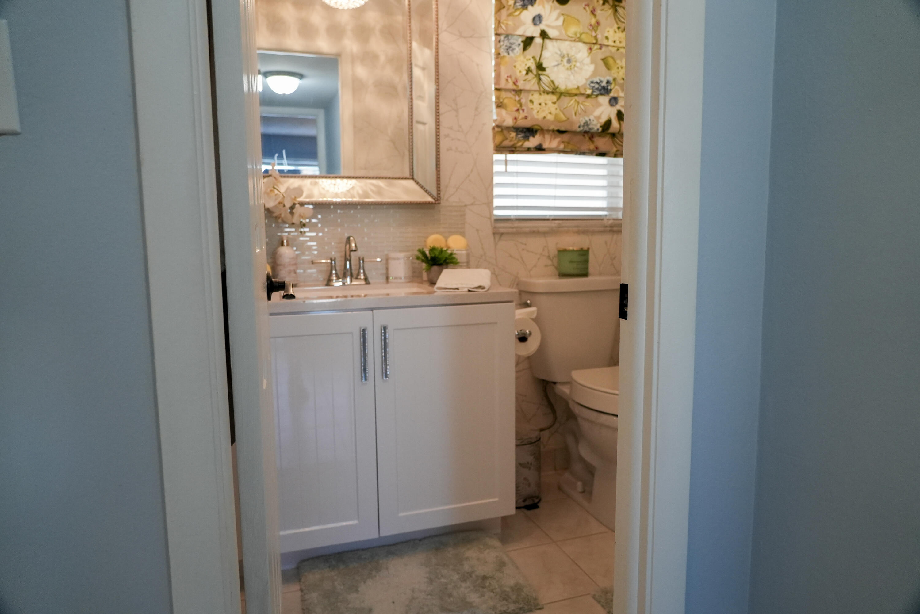 SUNRISE LAKES 82 CONDO - Residential