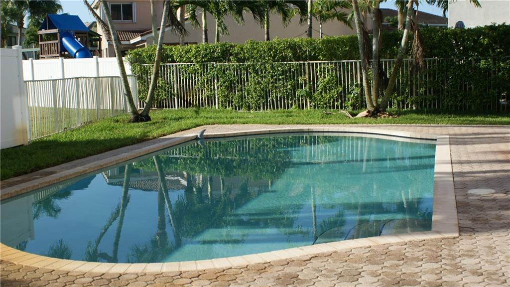 Silver Lakes Ph III - Residential