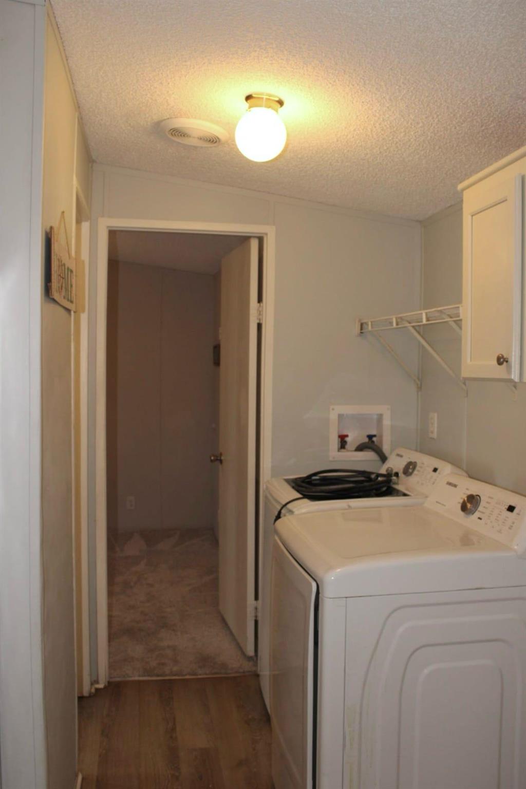 Sunshine Mobile Manor - Residential