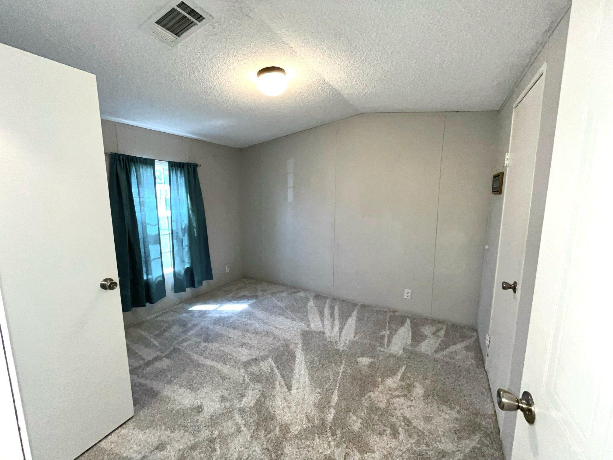 Sunshine Mobile Manor - Residential