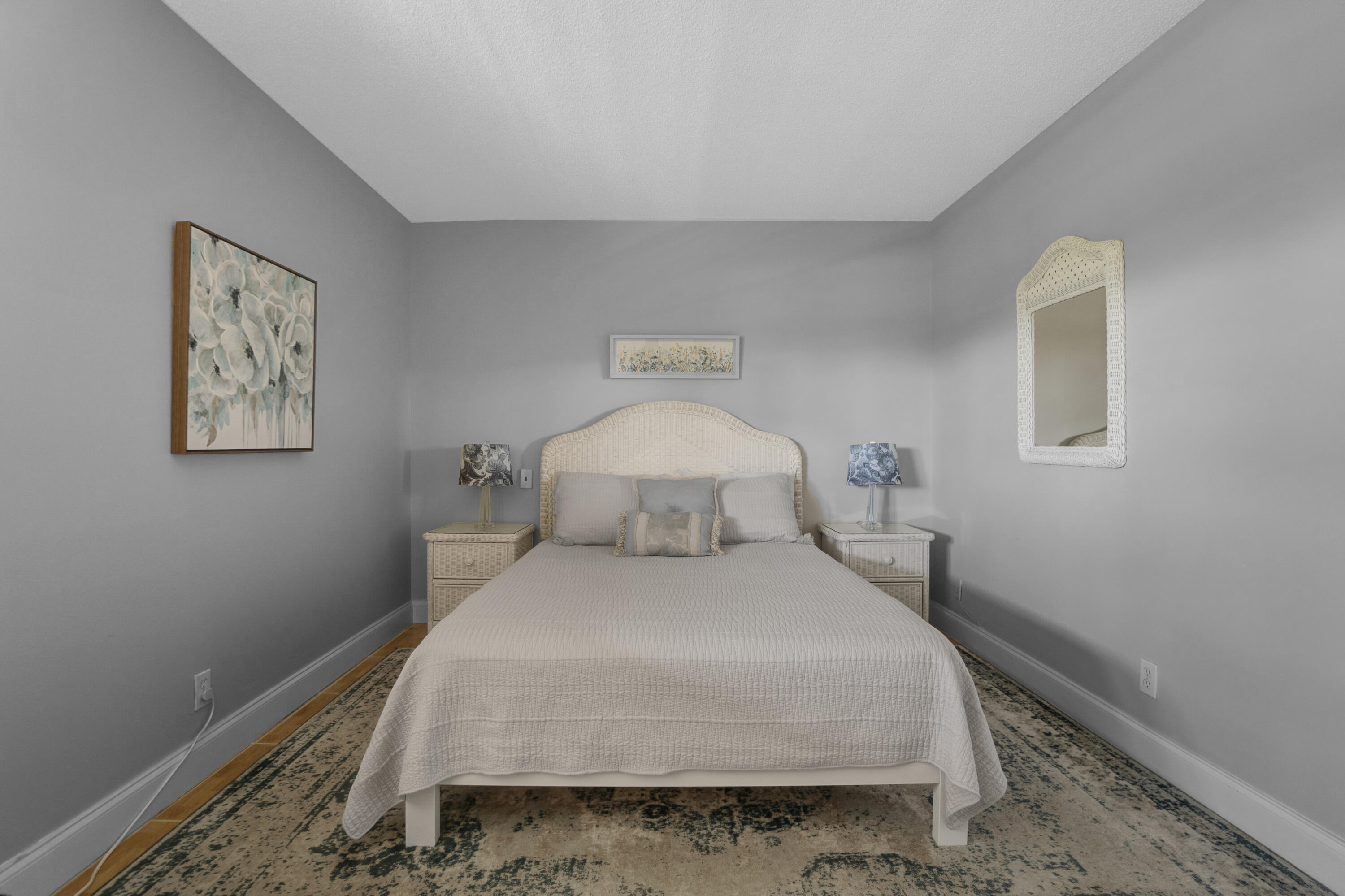 FOUR SEA SUNS CONDO - Residential