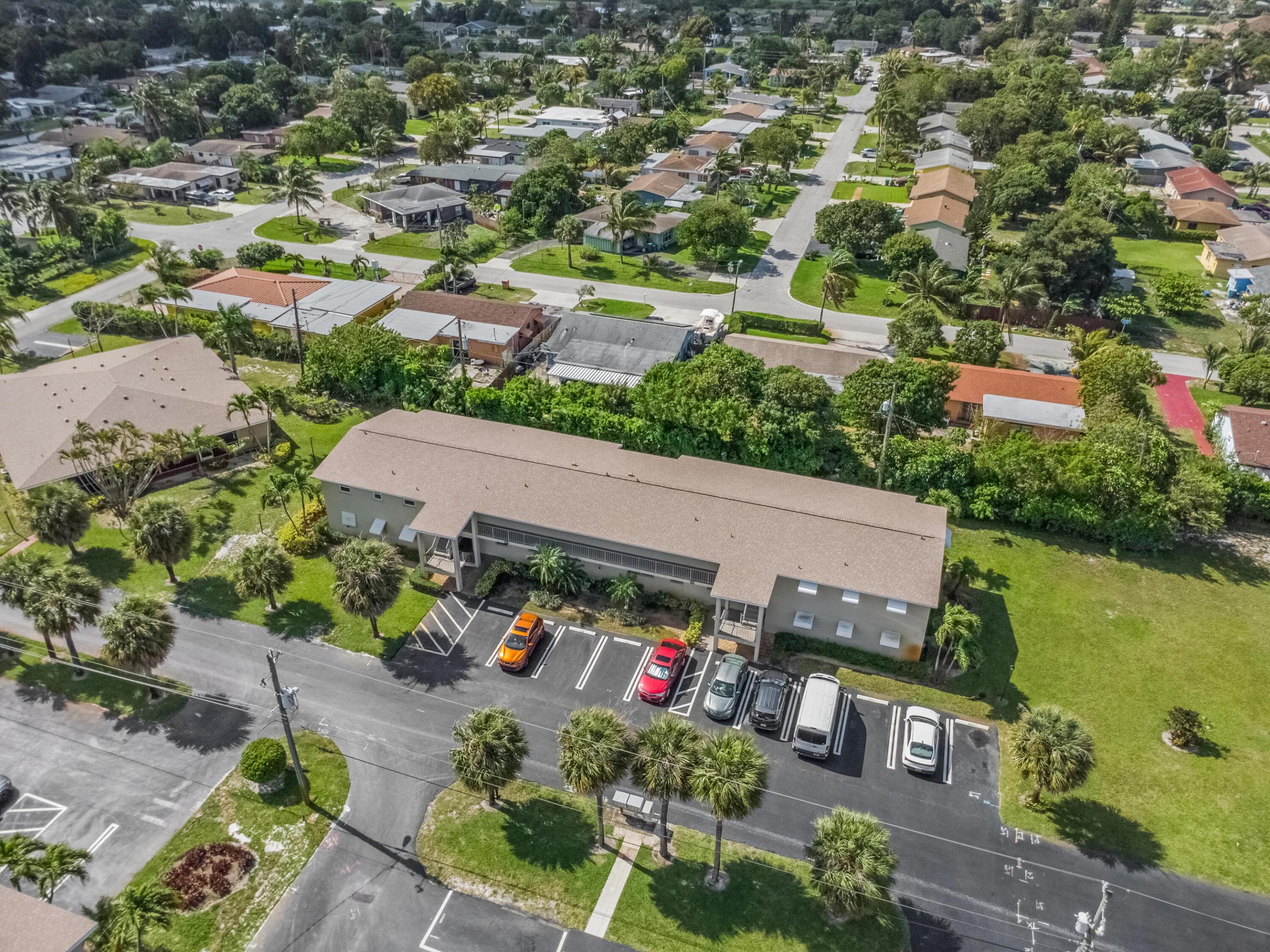 FOUR SEA SUNS CONDO - Residential