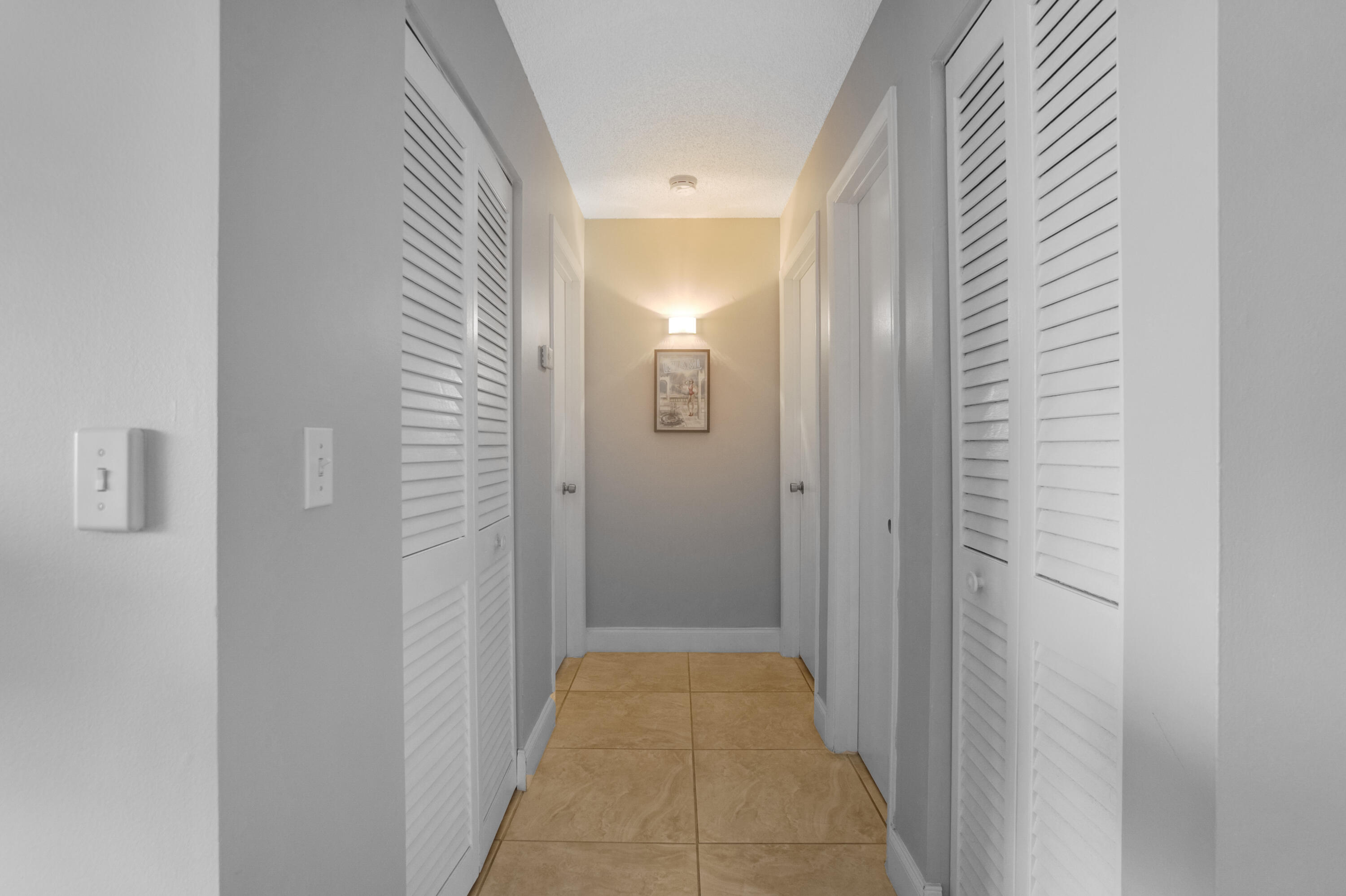 FOUR SEA SUNS CONDO - Residential