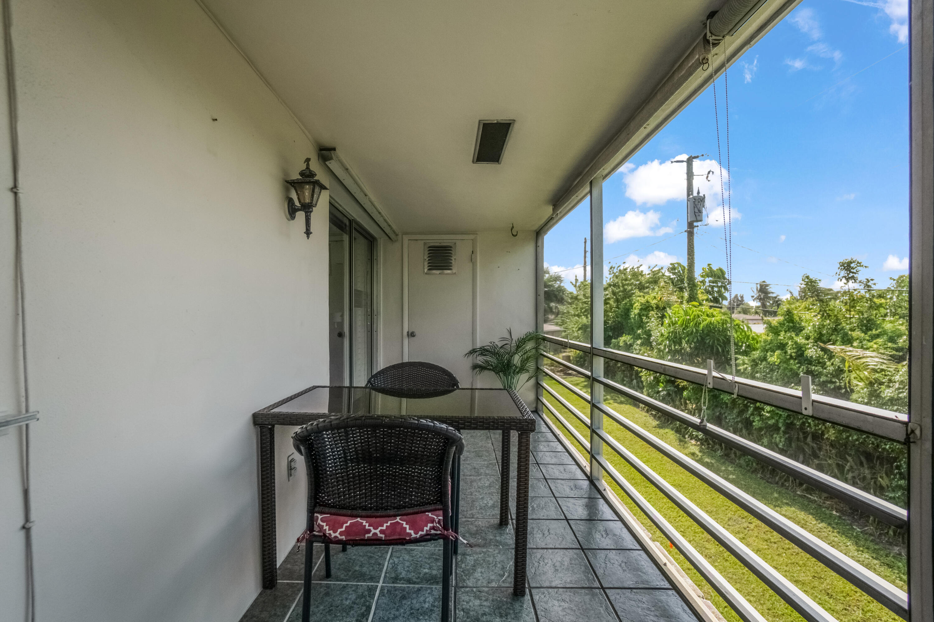 FOUR SEA SUNS CONDO - Residential