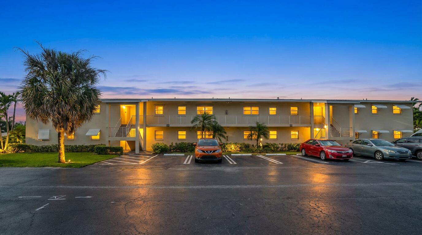 FOUR SEA SUNS CONDO - Residential