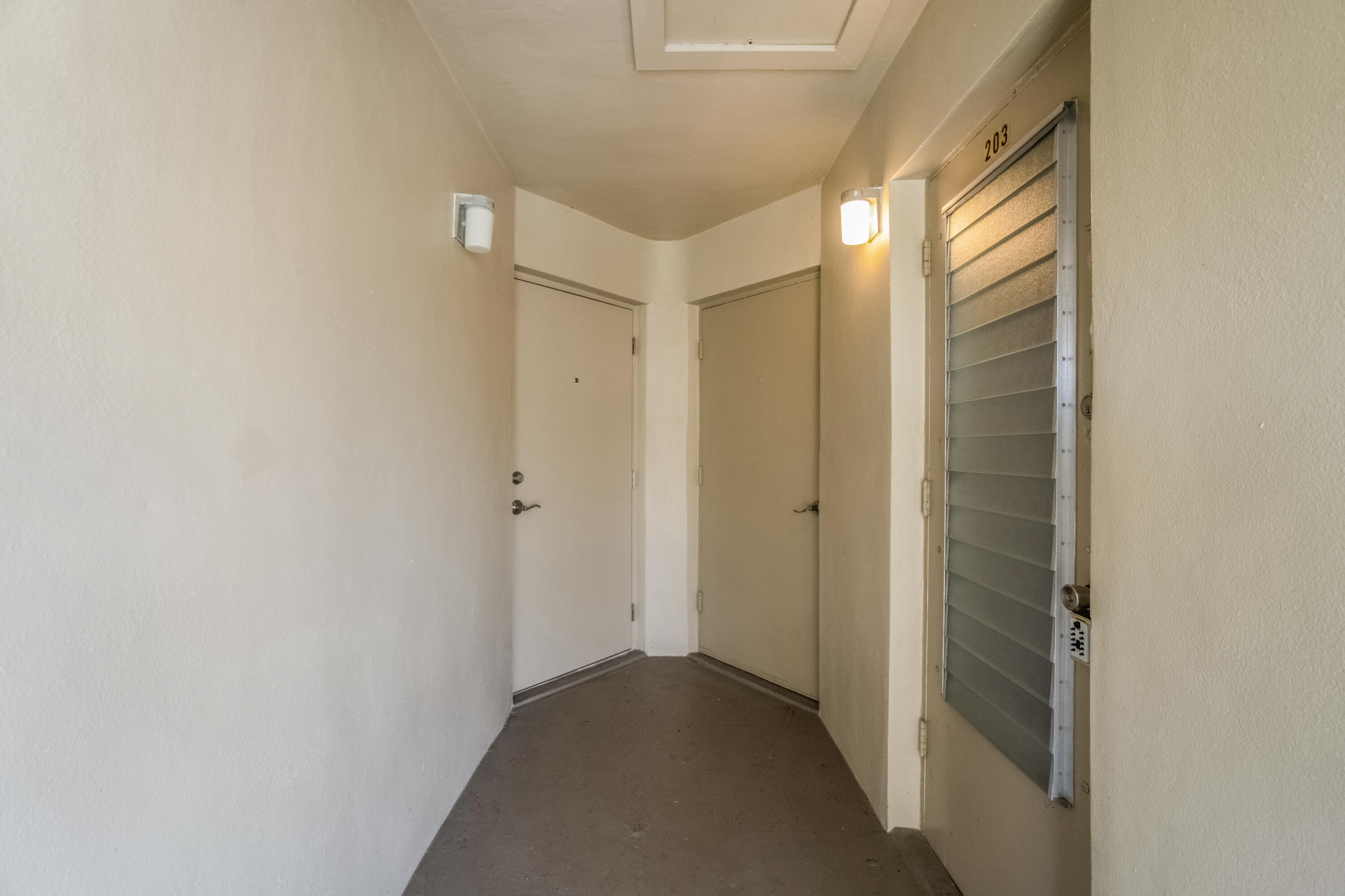 FOUR SEA SUNS CONDO - Residential