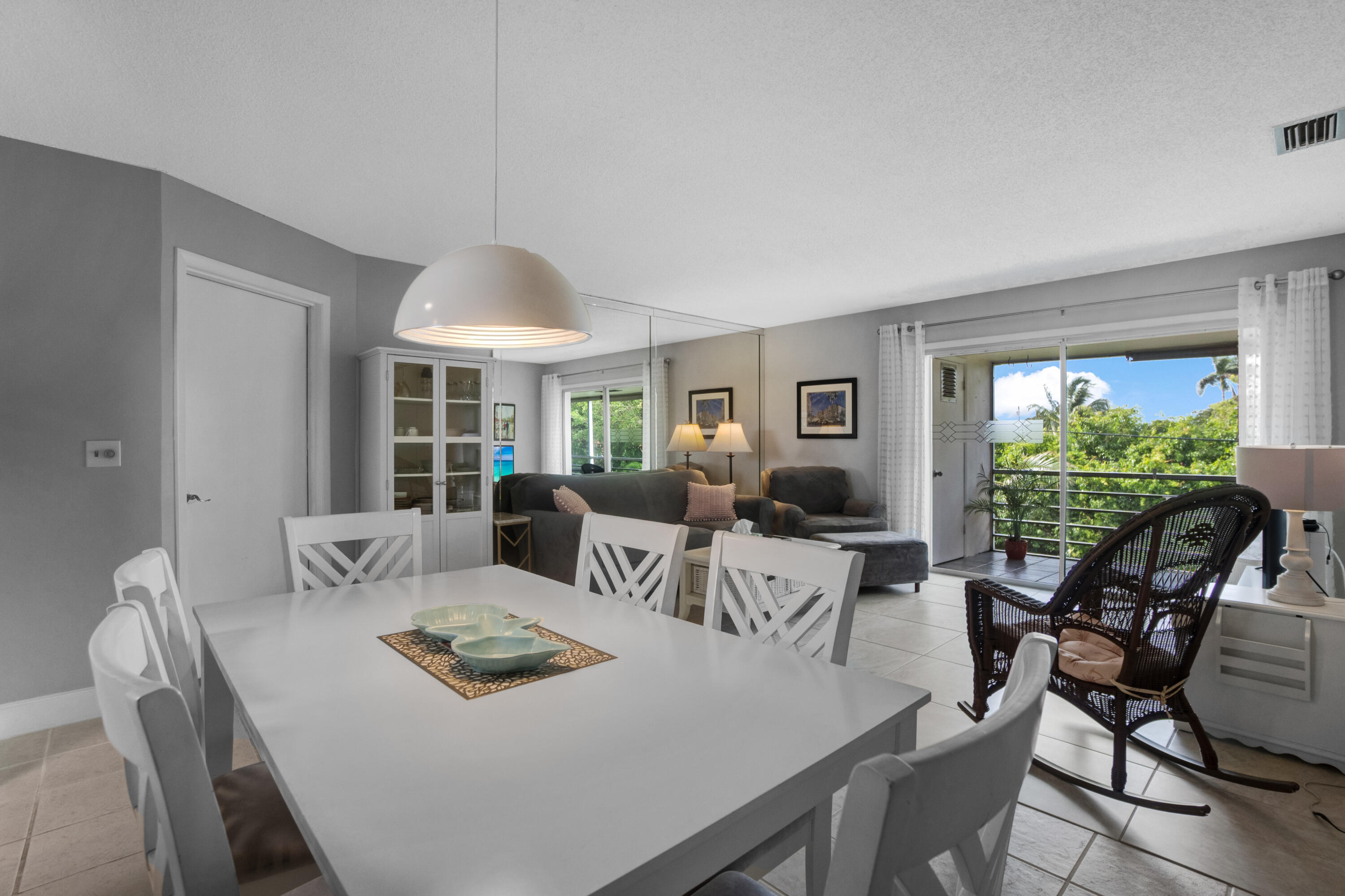 FOUR SEA SUNS CONDO - Residential