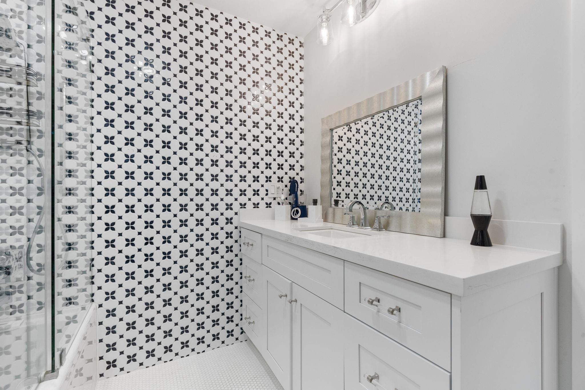 SUNSHINE RANCHES - Residential