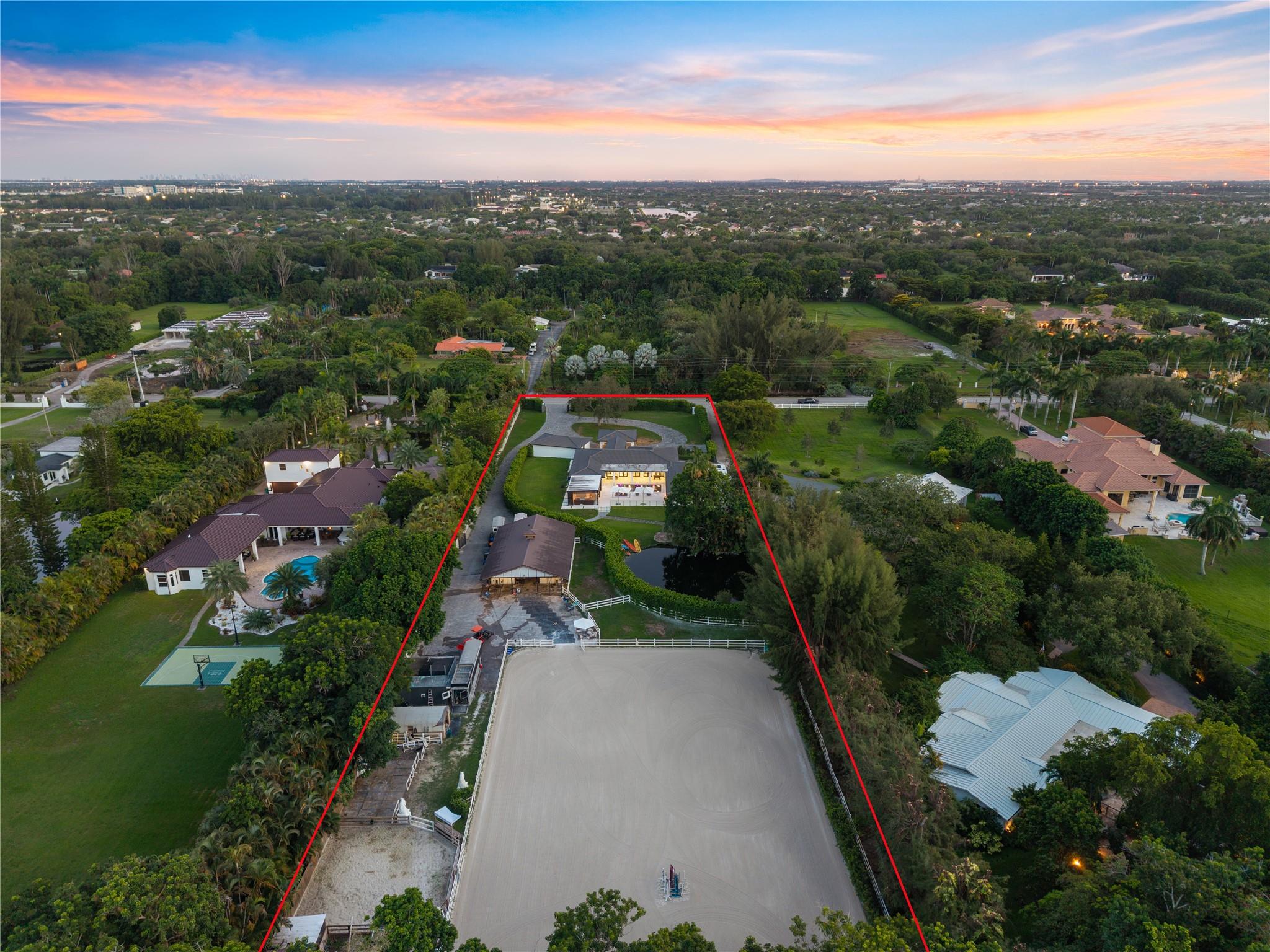 SUNSHINE RANCHES - Residential