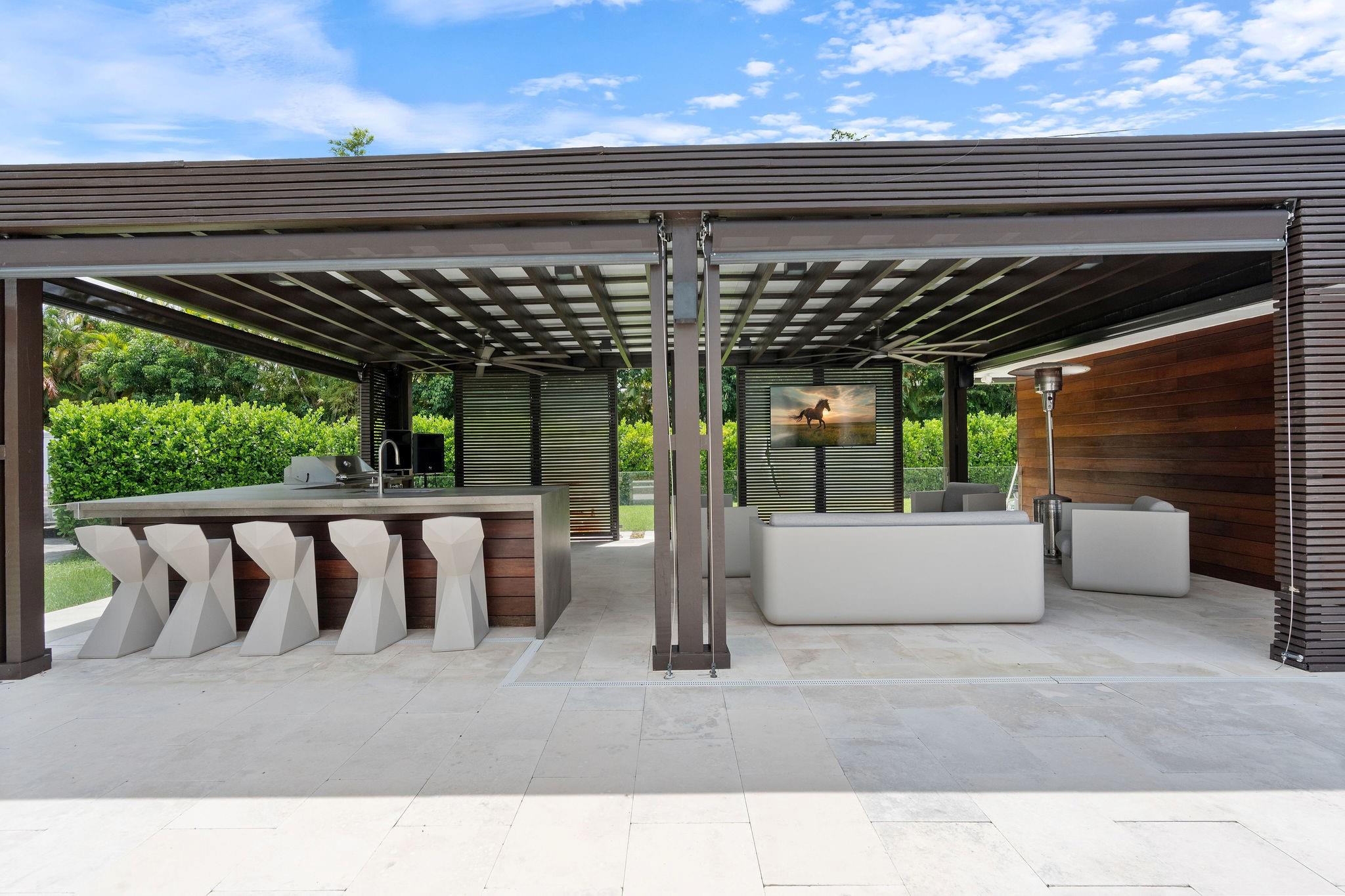 SUNSHINE RANCHES - Residential