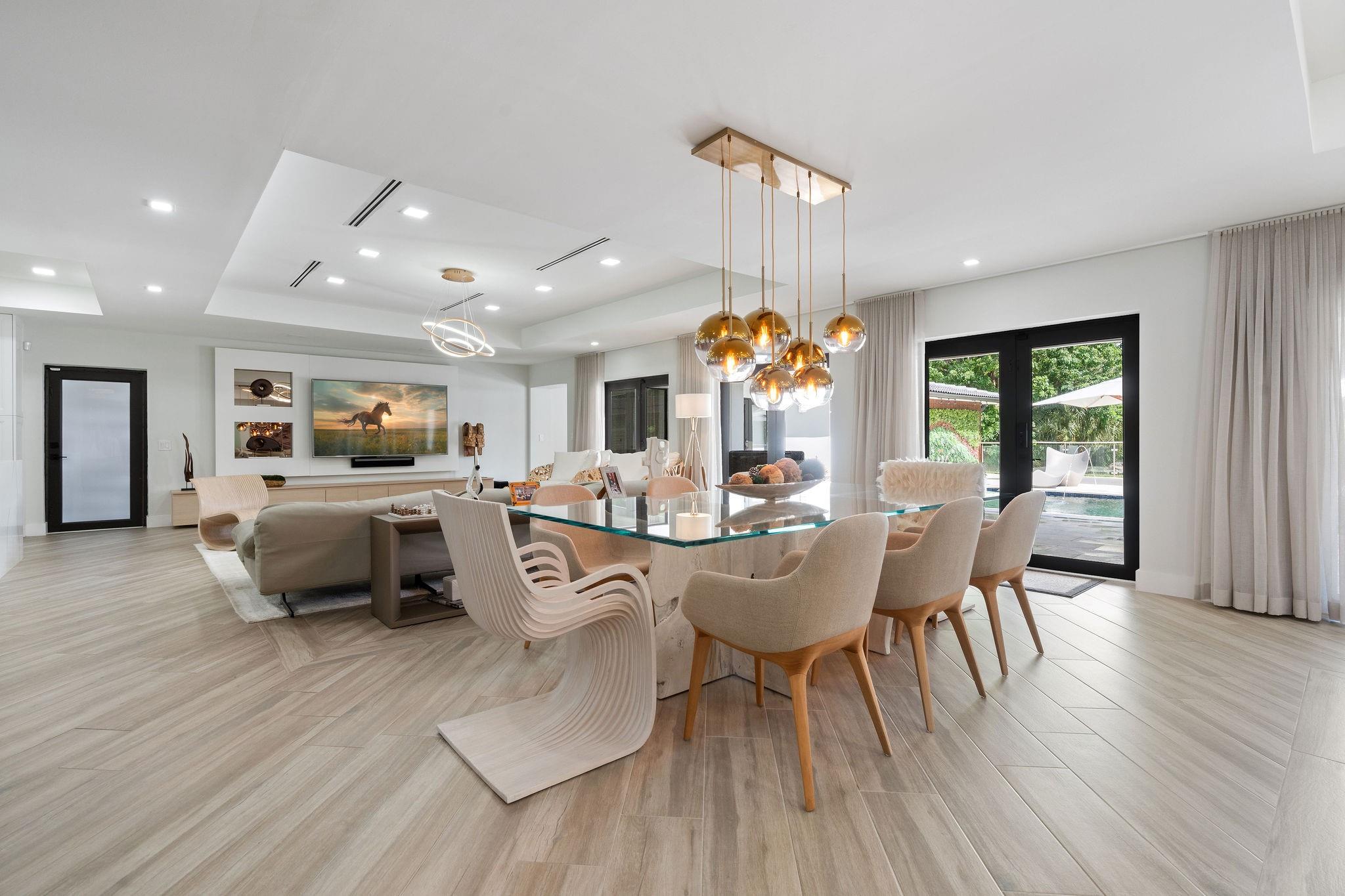 SUNSHINE RANCHES - Residential