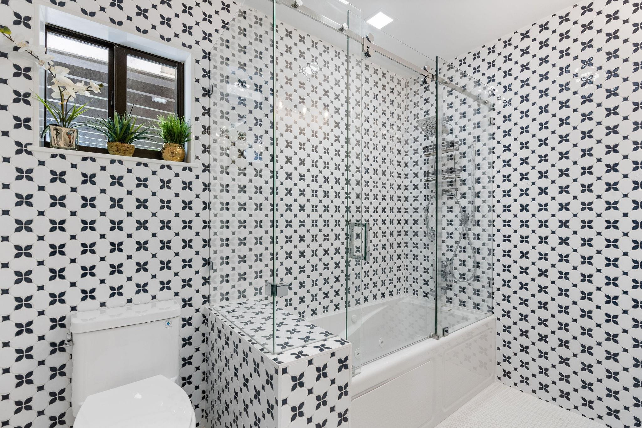 SUNSHINE RANCHES - Residential