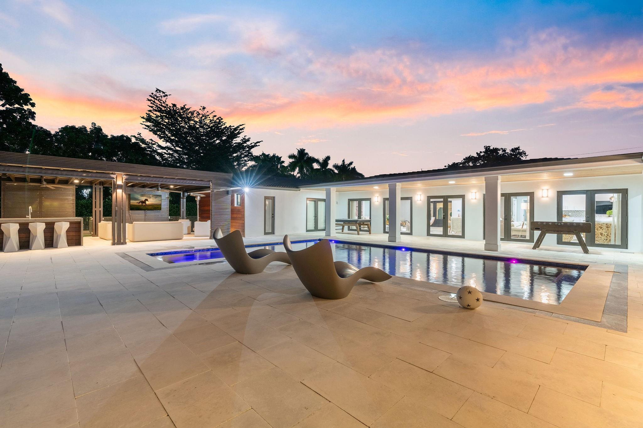 SUNSHINE RANCHES - Residential