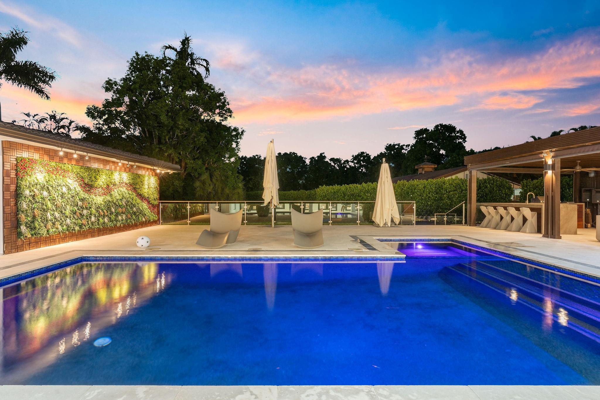 SUNSHINE RANCHES - Residential