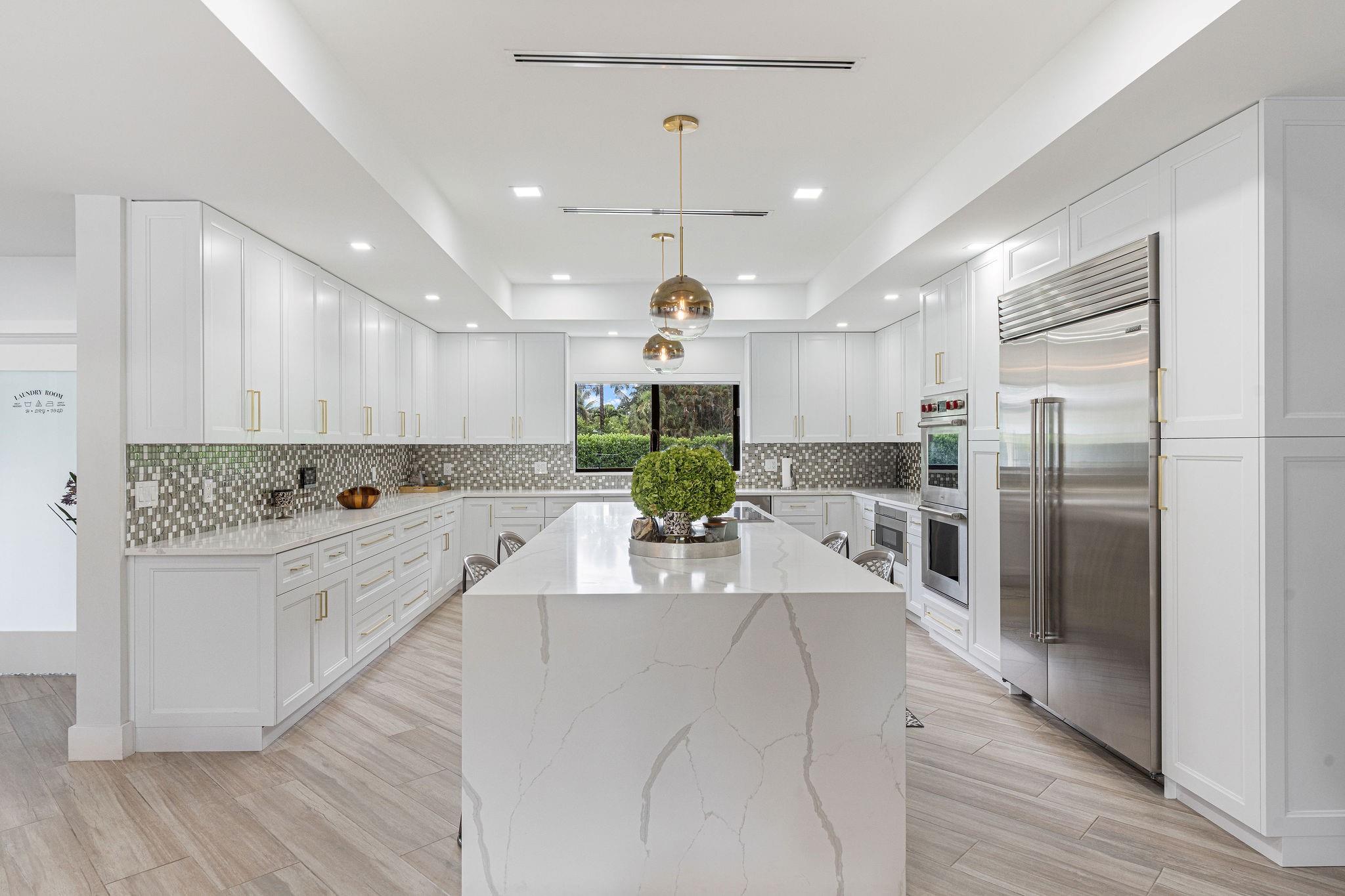 SUNSHINE RANCHES - Residential