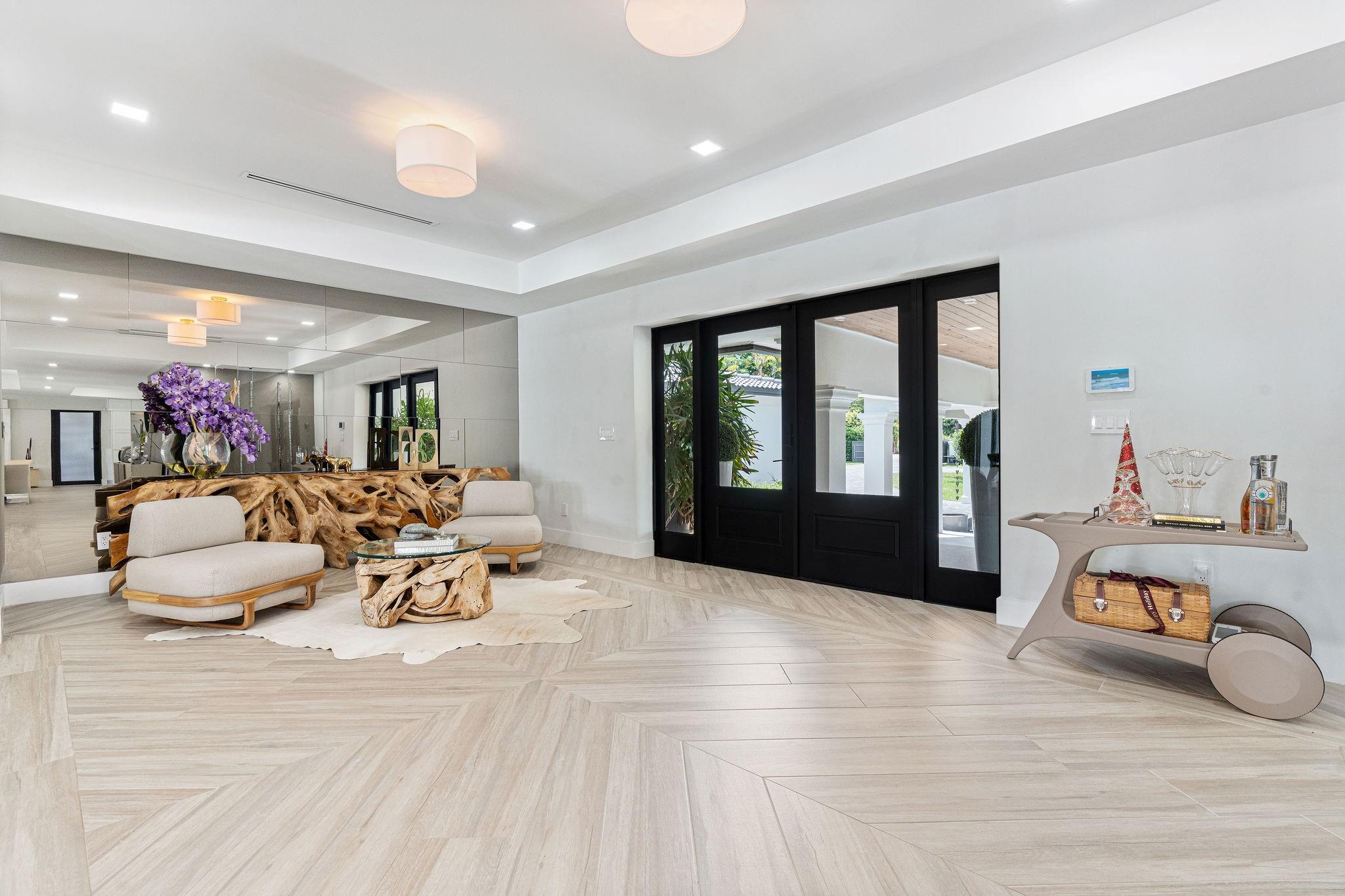 SUNSHINE RANCHES - Residential