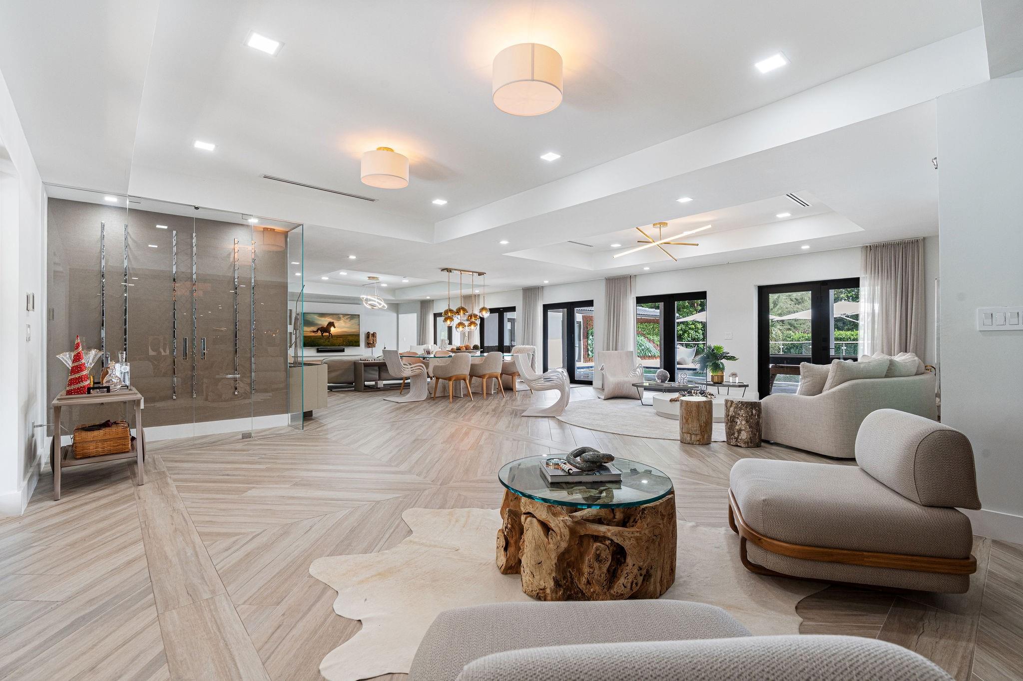 SUNSHINE RANCHES - Residential