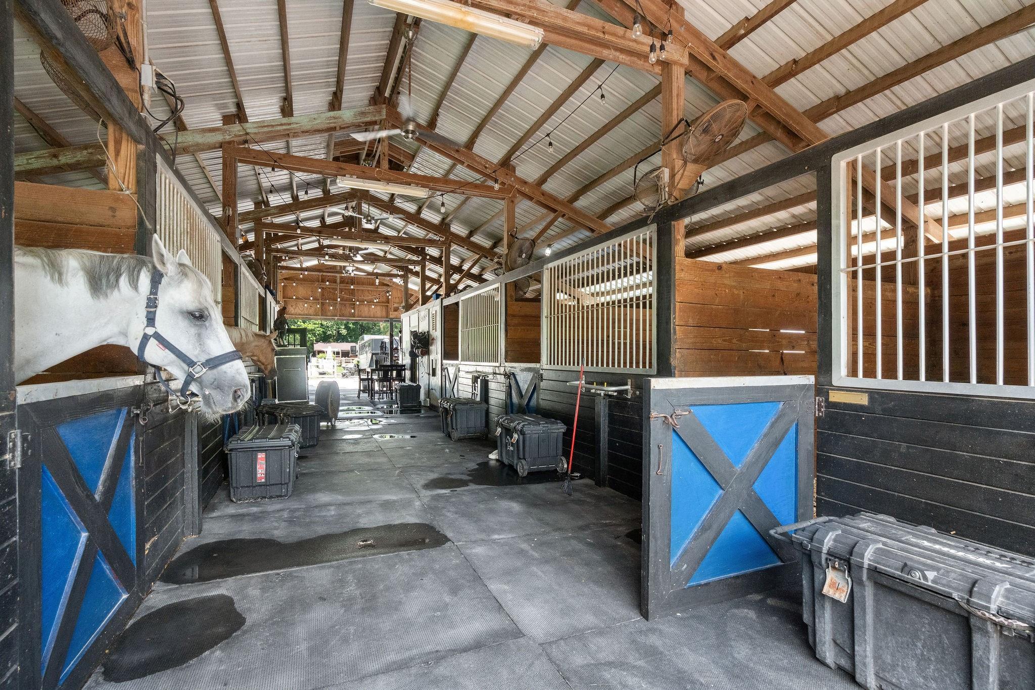 SUNSHINE RANCHES - Residential