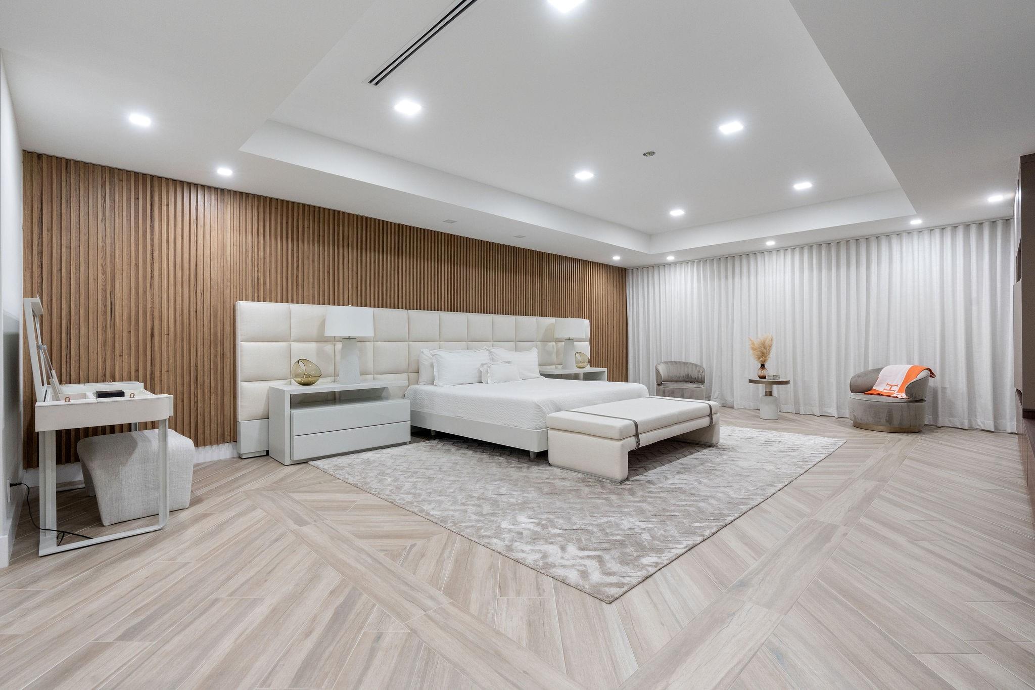 SUNSHINE RANCHES - Residential