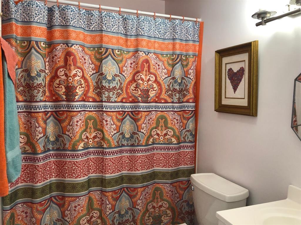 HIGH POINT WEST CONDO - Residential