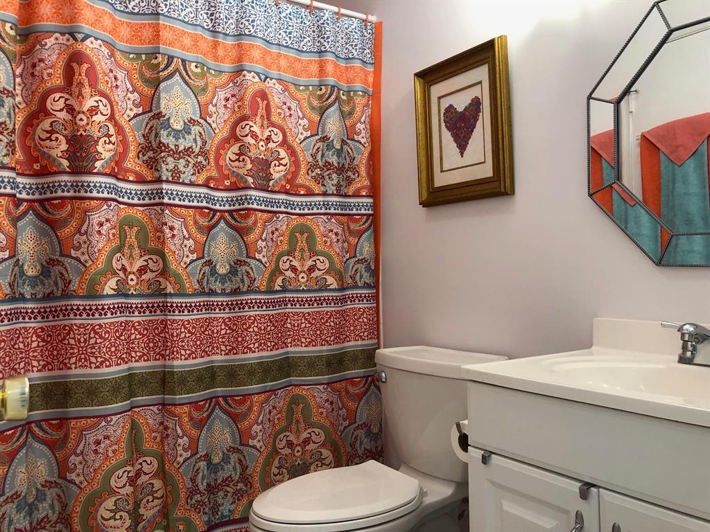 HIGH POINT WEST CONDO - Residential