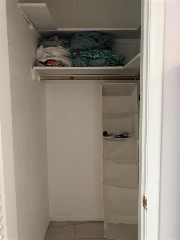 HIGH POINT WEST CONDO - Residential