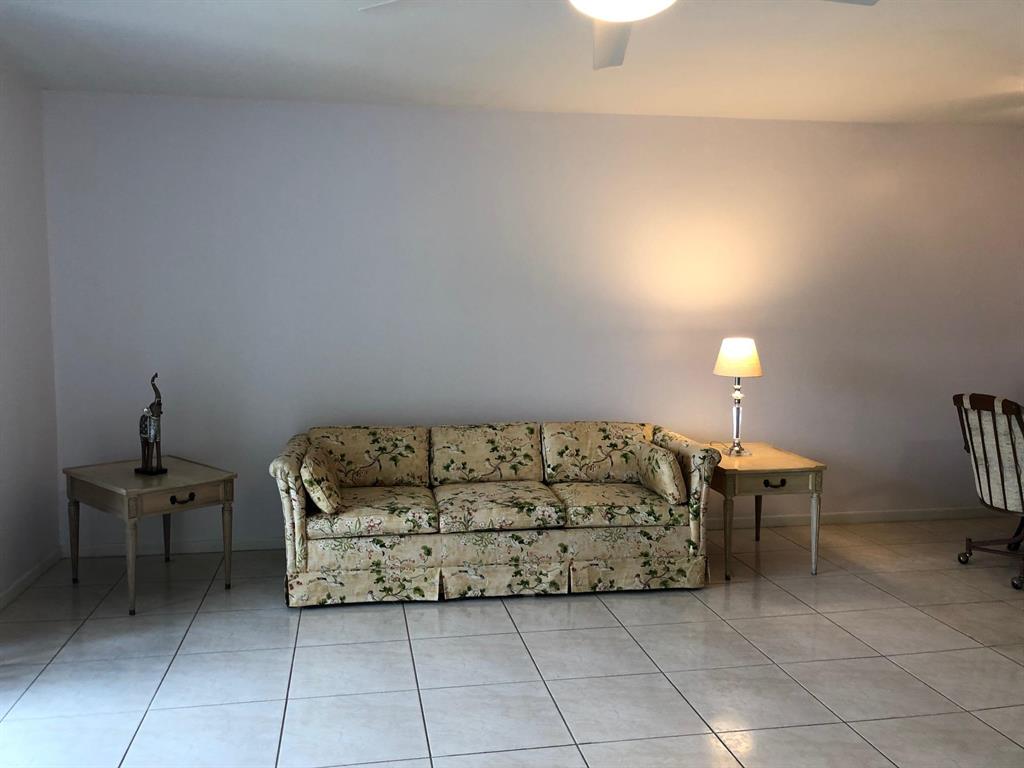 HIGH POINT WEST CONDO - Residential