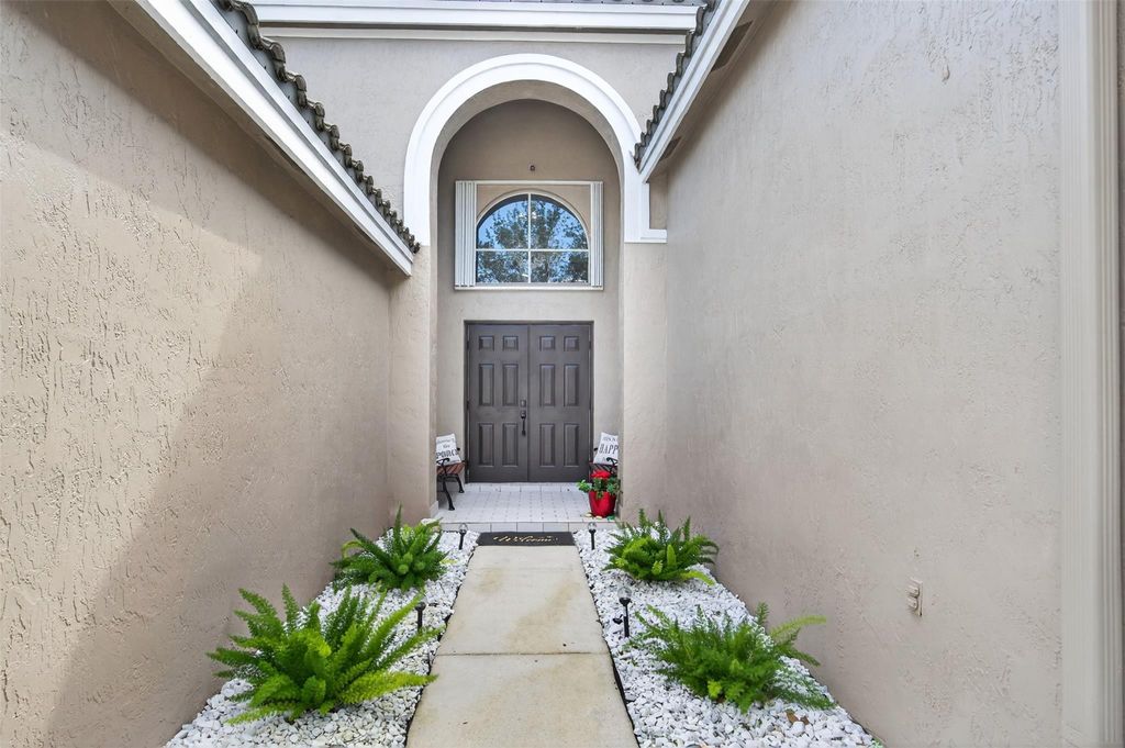 Photo of 1005 Cedar Falls Drive, Weston, FL 33327 (MLS # F10554353)