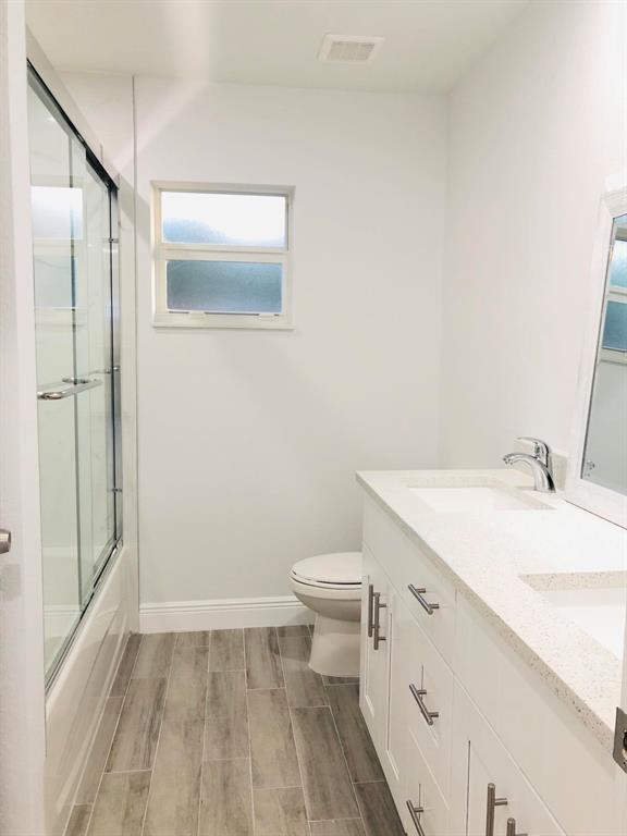 NORTH LAKE WORTH - Residential