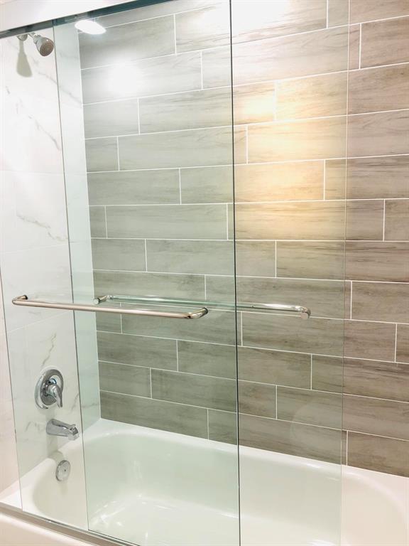 NORTH LAKE WORTH - Residential