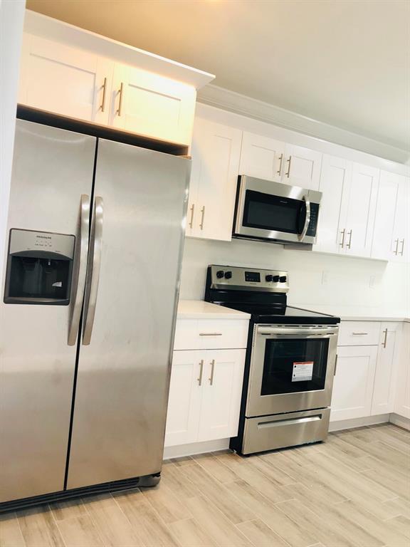 NORTH LAKE WORTH - Residential