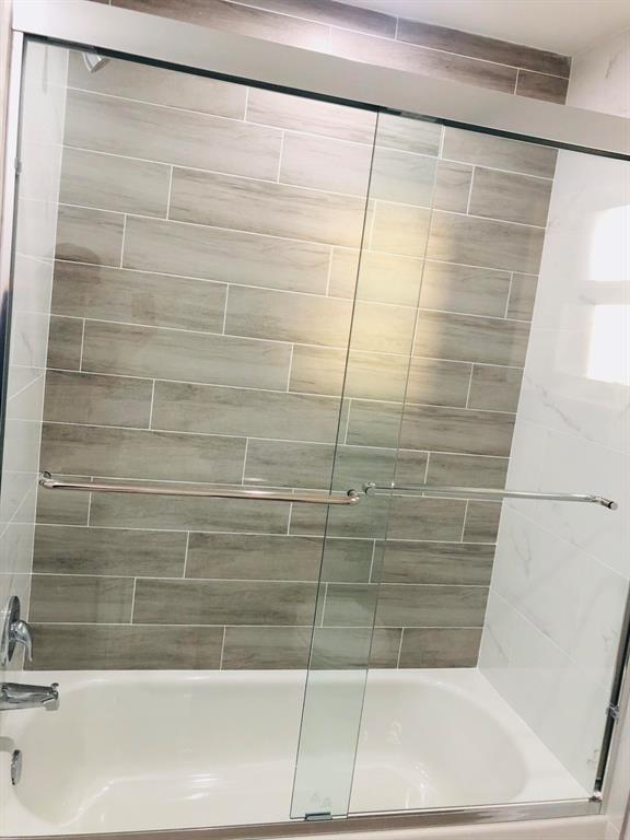 NORTH LAKE WORTH - Residential