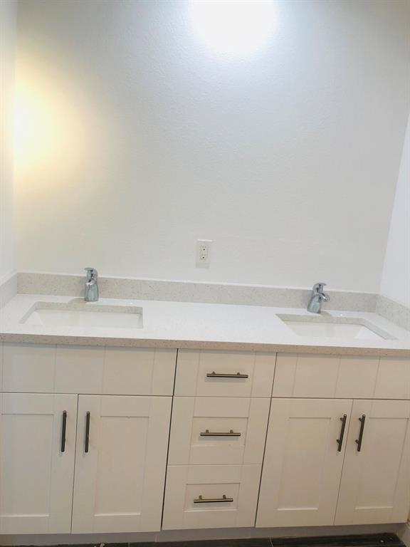 NORTH LAKE WORTH - Residential