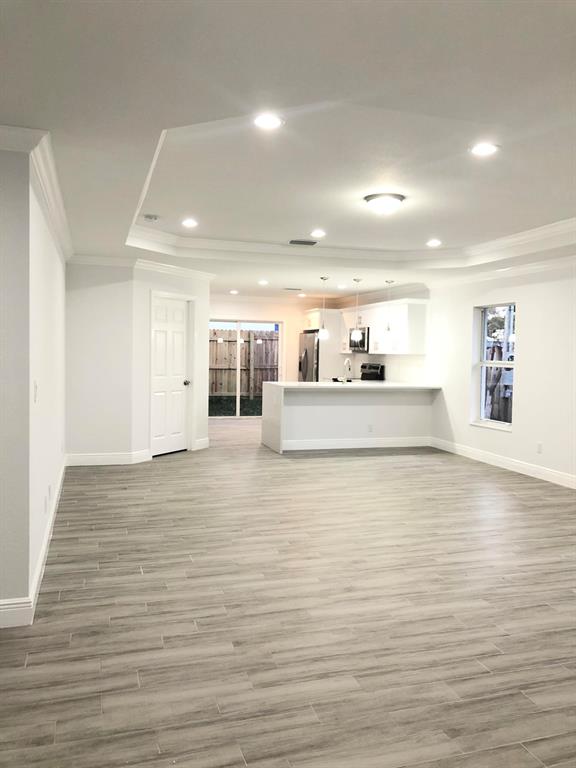 NORTH LAKE WORTH - Residential