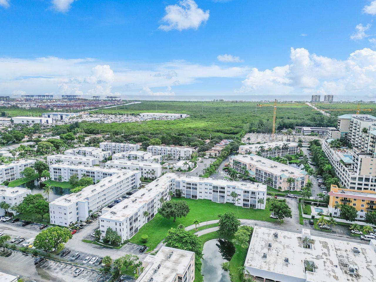 THE DANIANS - Residential