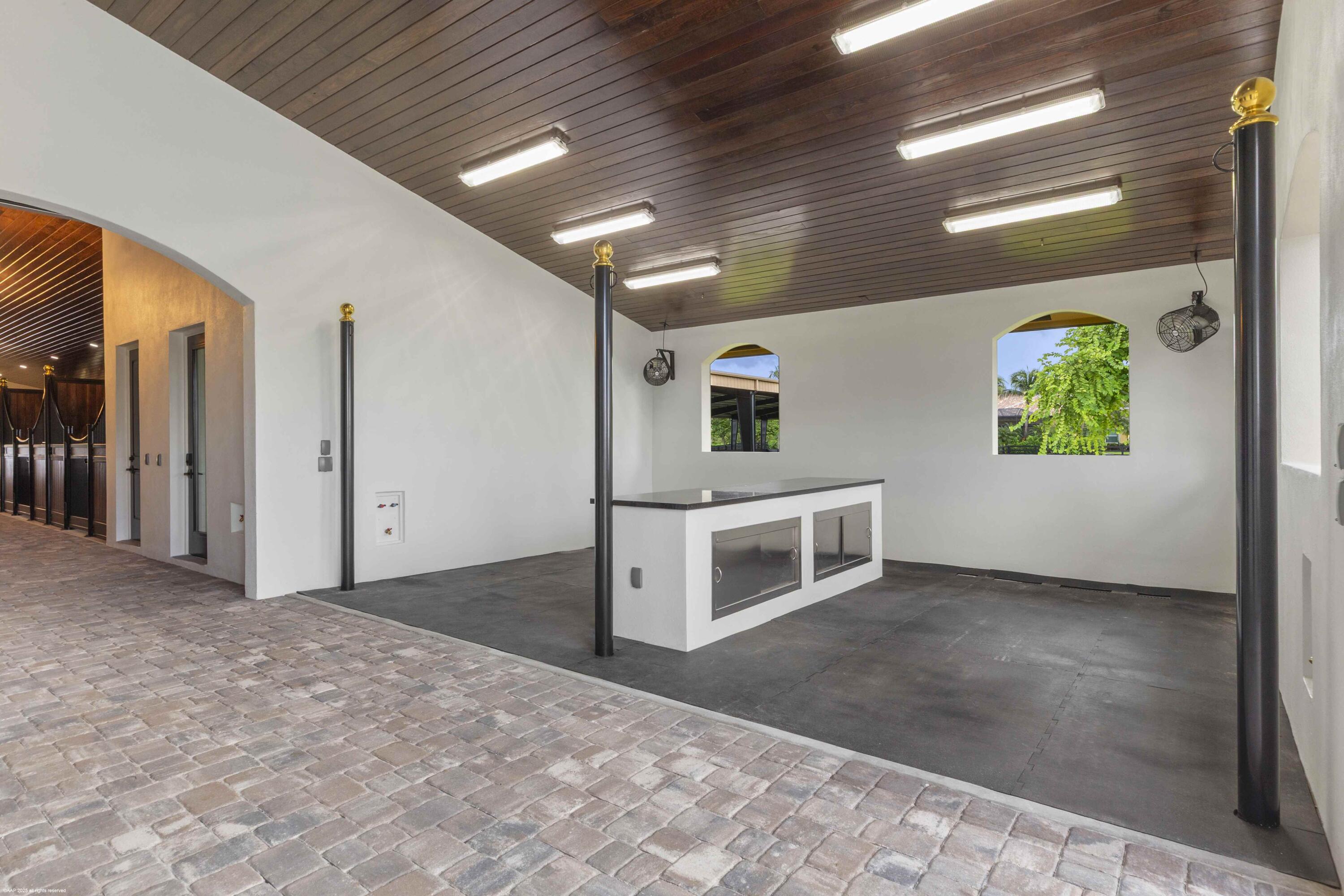 PALM BEACH POINT EAST - Residential Lease