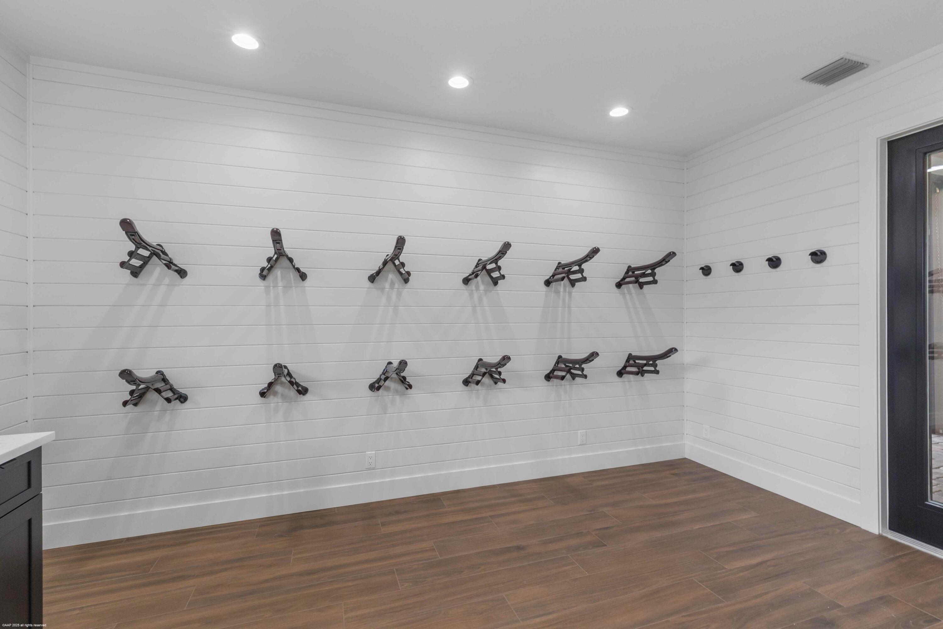 PALM BEACH POINT EAST - Residential Lease