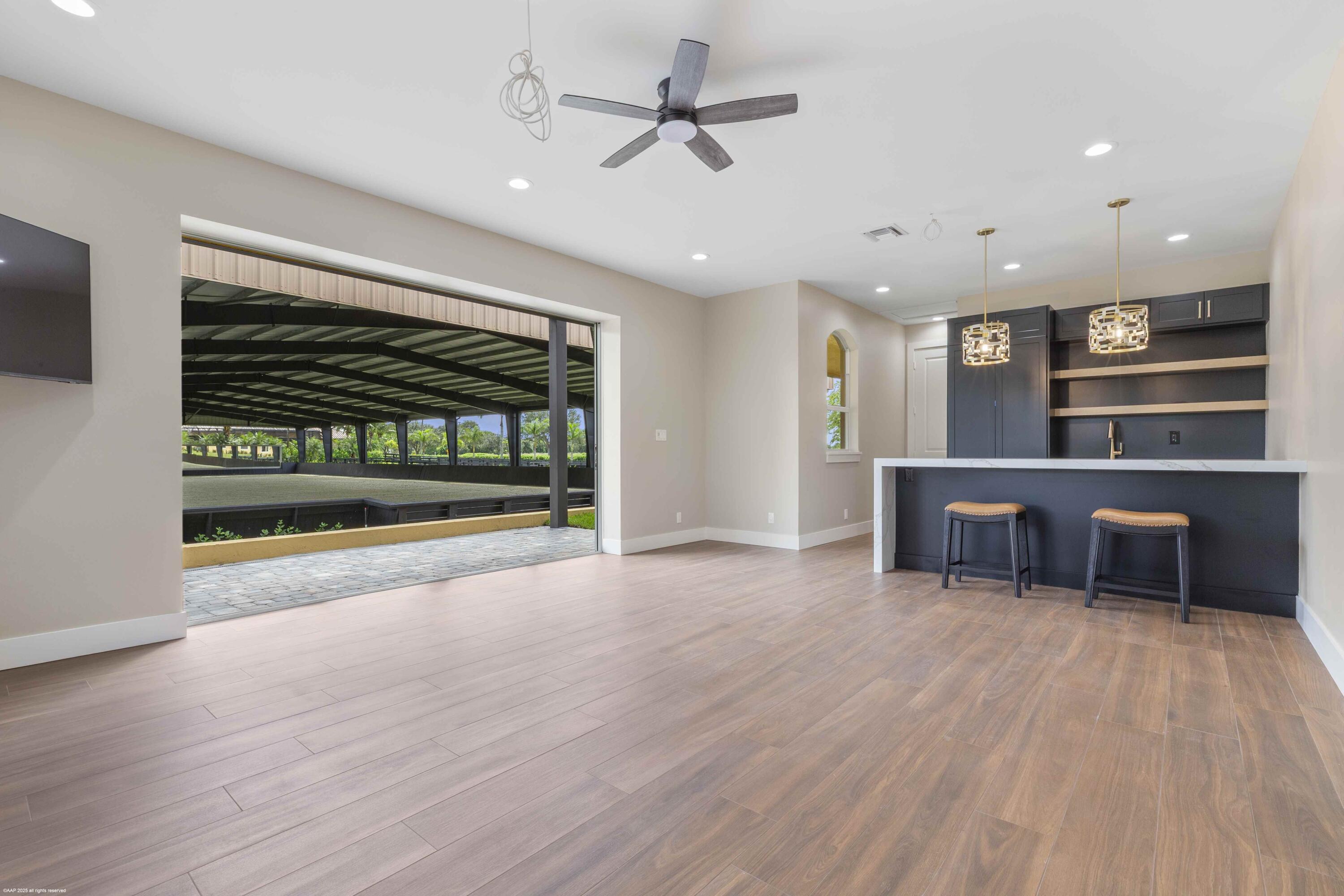 PALM BEACH POINT EAST - Residential Lease