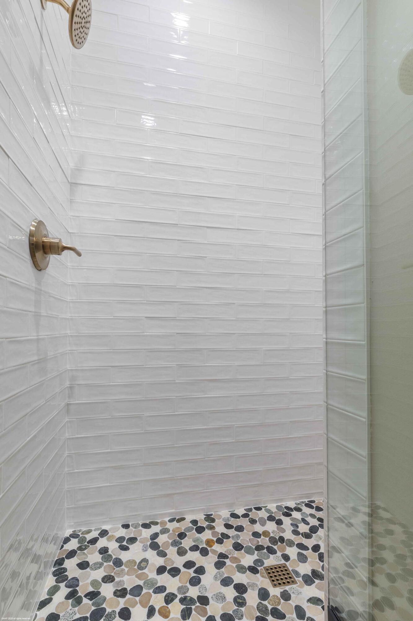 PALM BEACH POINT EAST - Residential Lease