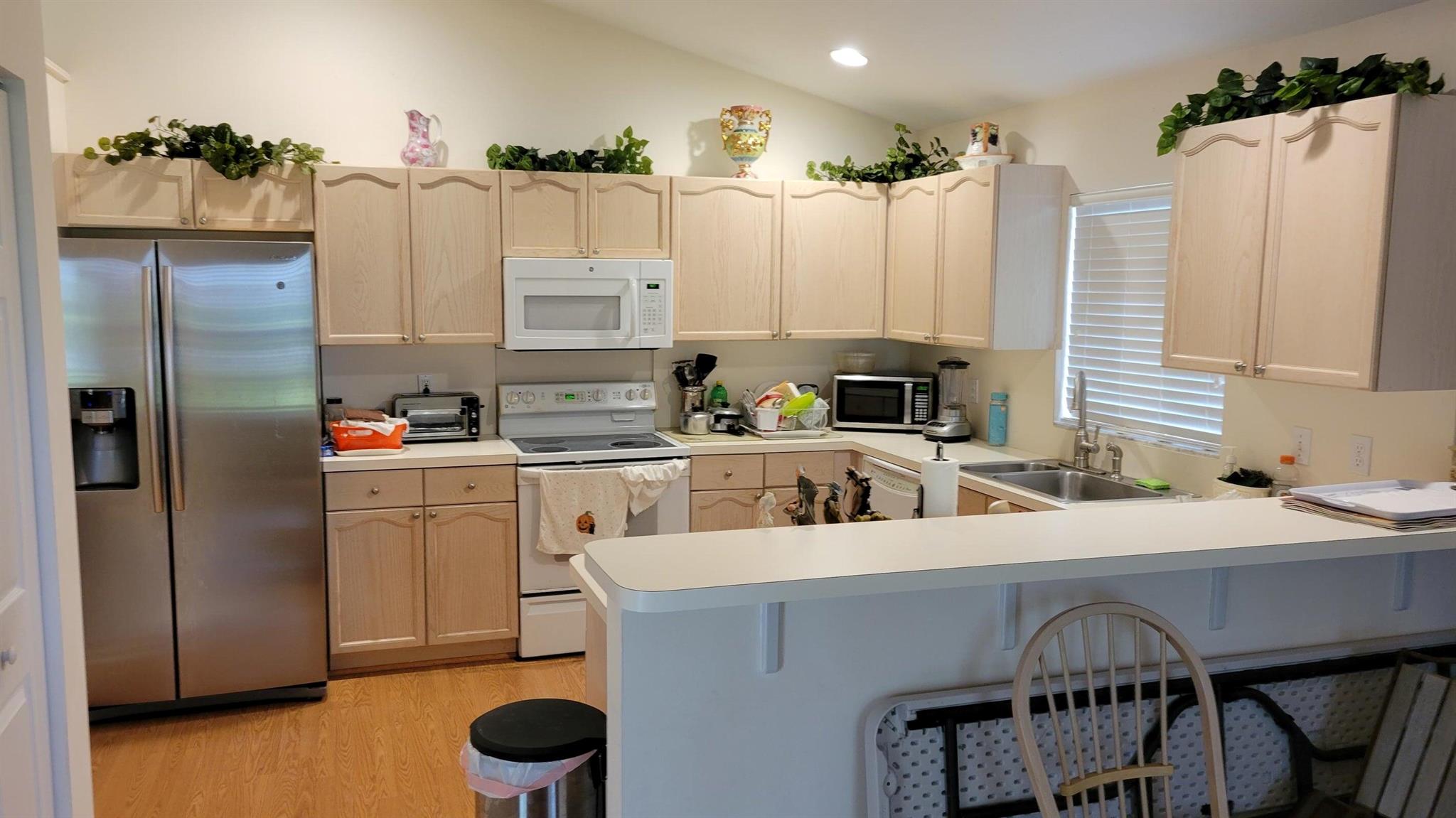 WELLINGTONS EDGE - Residential Lease