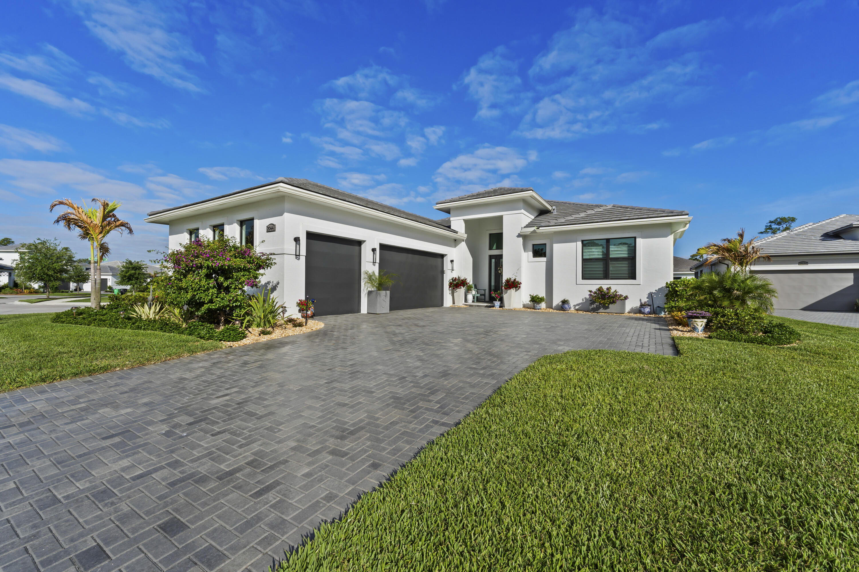 VERANDA ESTATES PHASE 1 - Residential