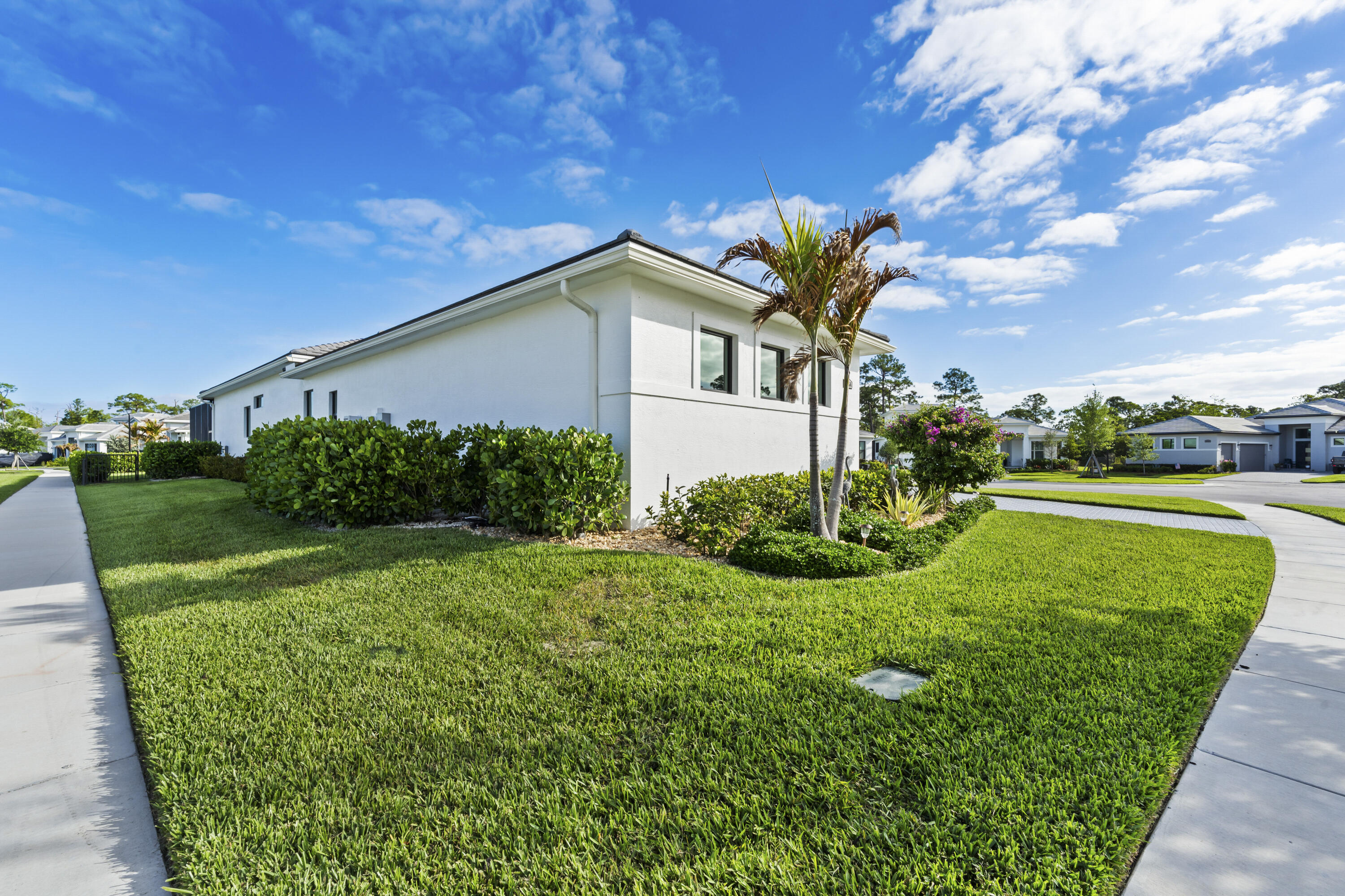 VERANDA ESTATES PHASE 1 - Residential