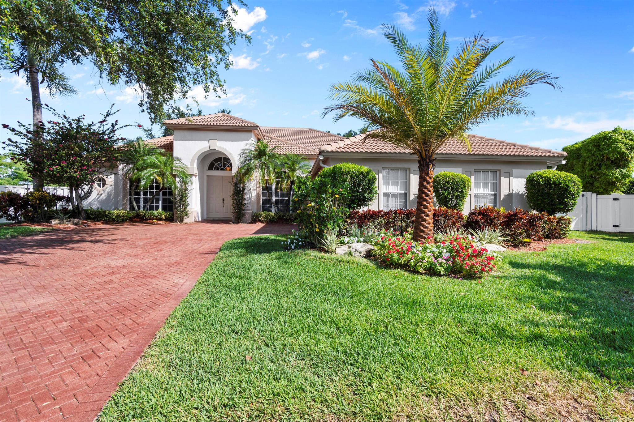 8881 Livingston Way
