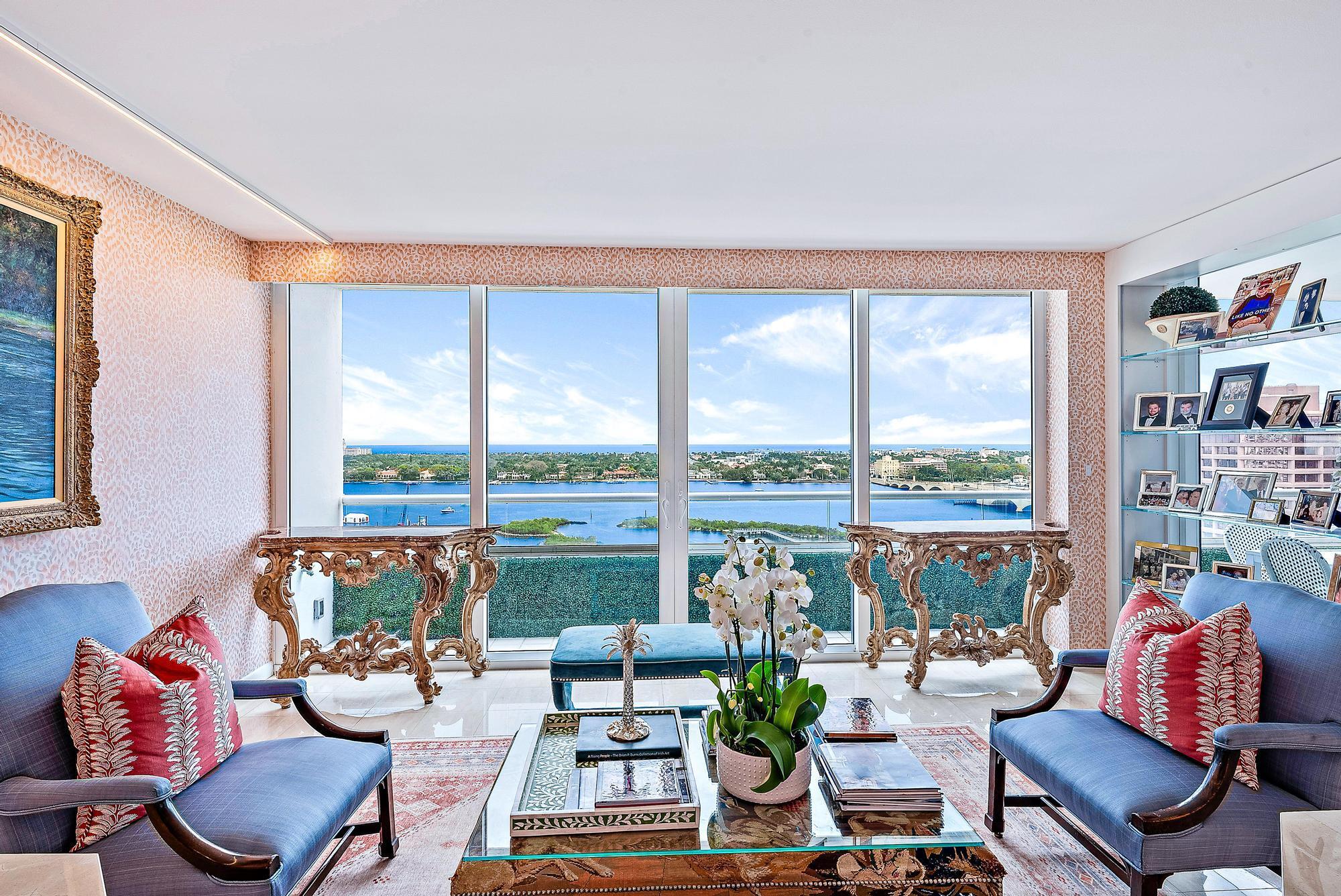 PLAZA OF THE PALM BEACHES - Residential