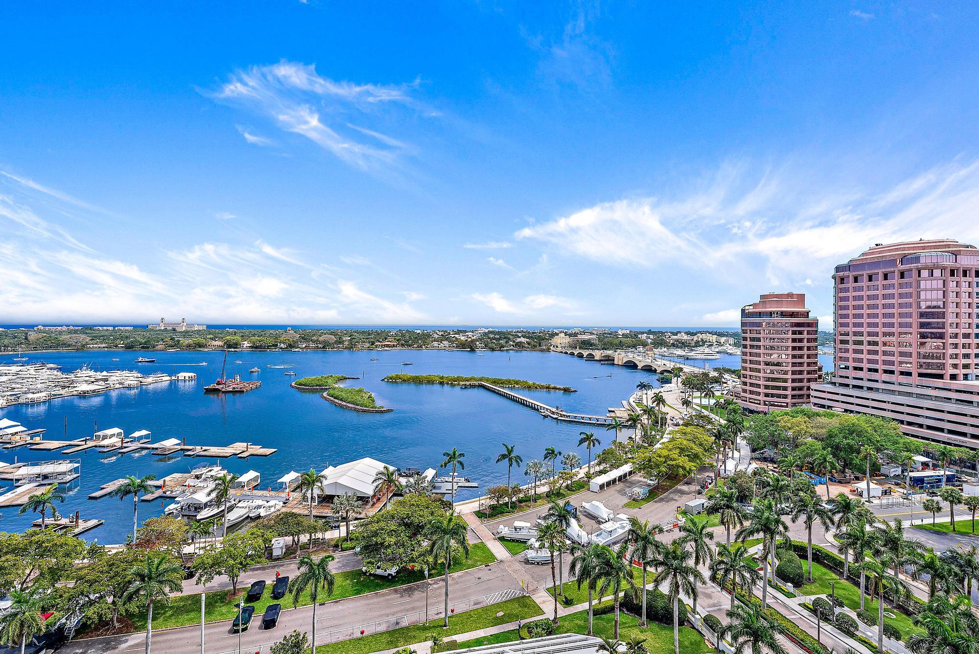 PLAZA OF THE PALM BEACHES - Residential